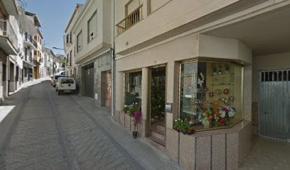 Emília García Jiménez, Floristería en Castillo de Locubín