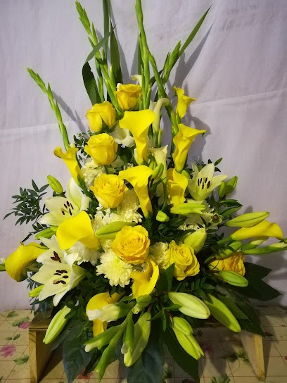 Floristeria Los Girasoles, Floristería en Aznalcóllar