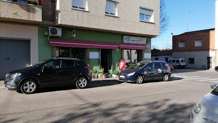 Floristería María Eugenia, Floristería en Coria