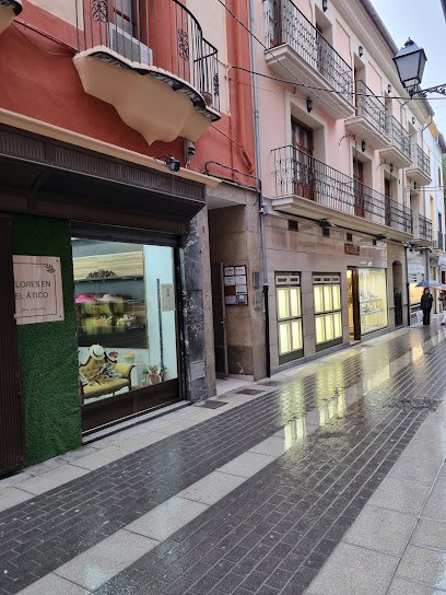 Flores en el ático/Flores preservadas y secas, Floristería en Cullera